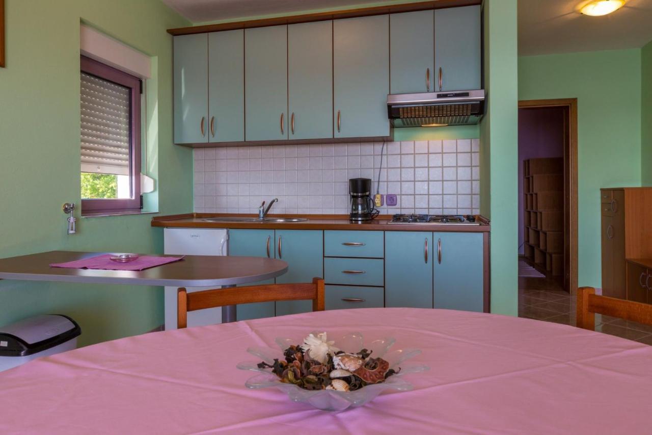 Djusi Apartment *
