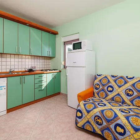 Apartments Djusi Dramalj Exterior photo