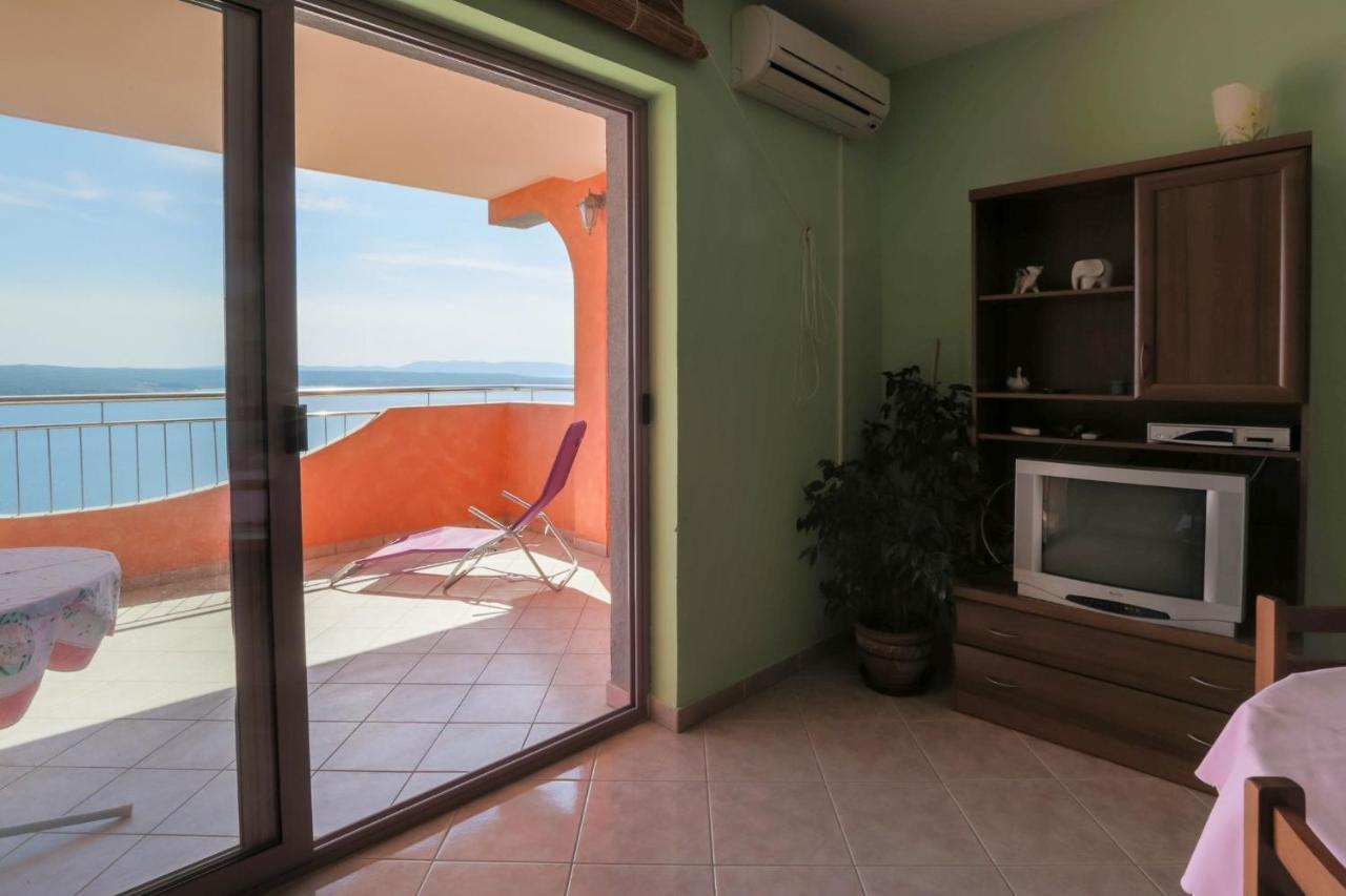 Djusi Apartament *